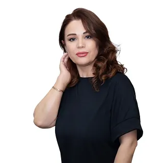 unsere Stylistin Bahar