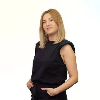 unsere Stylistin Gül