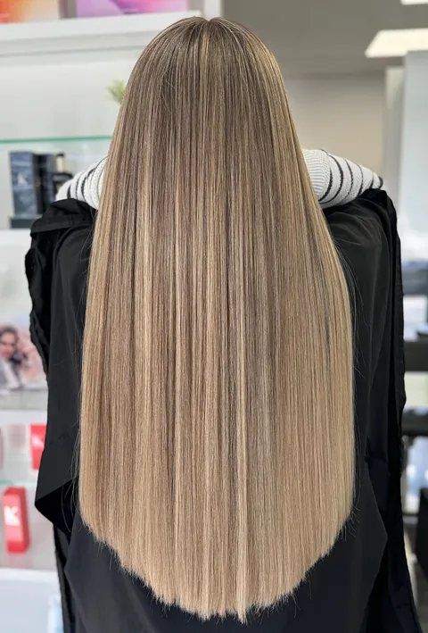 Dauerhafte Haarglättung