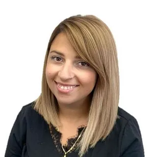 unsere Stylistin Stefania